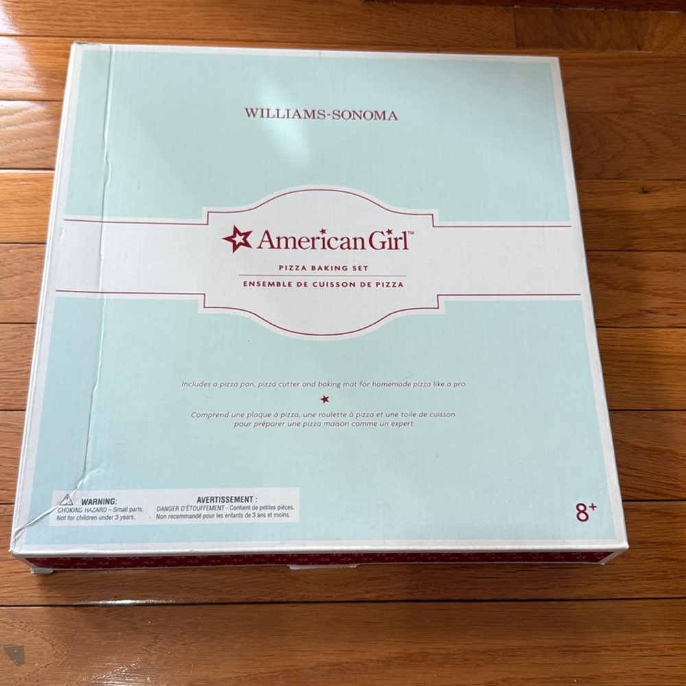 William Sonoma American Girl pizza baking set